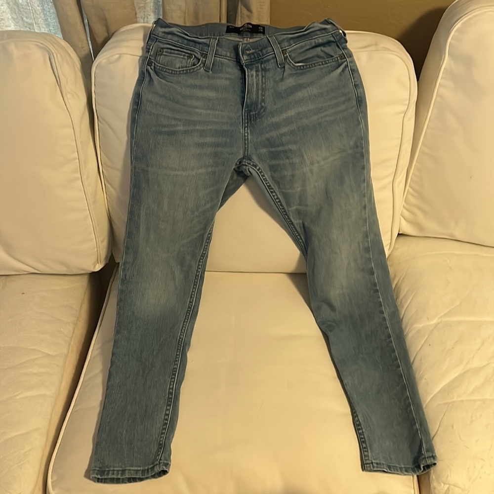 Hollister skinny jeans size w26 L30